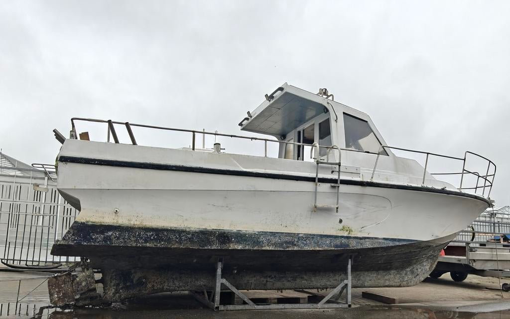 Stoere Zeevisboot Project met 6 cil diesel Mitsubishi motor, Ophalen, Gebruikt, Staal, Diesel