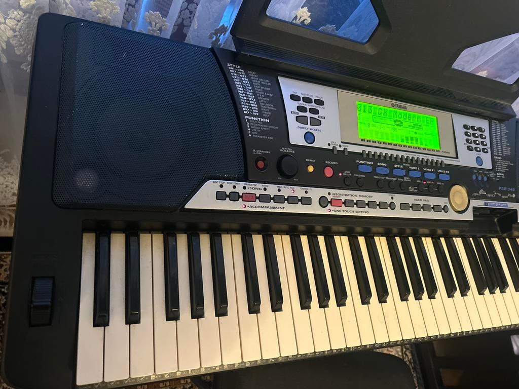 Keyboard yamaha psr 540 ., 61 toetsen, Yamaha, Ophalen of Verzenden, Zo goed als nieuw
