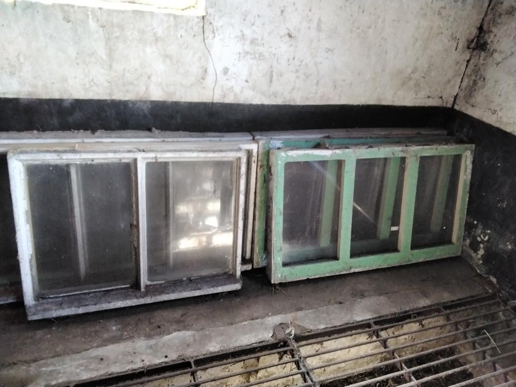 Betonnen stalramen, Ophalen, Gevelraam of Ruit, Gebruikt, Minder dan 80 cm