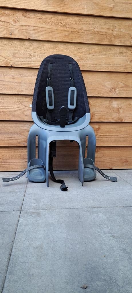 Qibbel Achterzitje Air - Zo goed als nieuw, Fietsen en Brommers, Fietsaccessoires | Fietsstoeltjes, Ophalen, Zo goed als nieuw