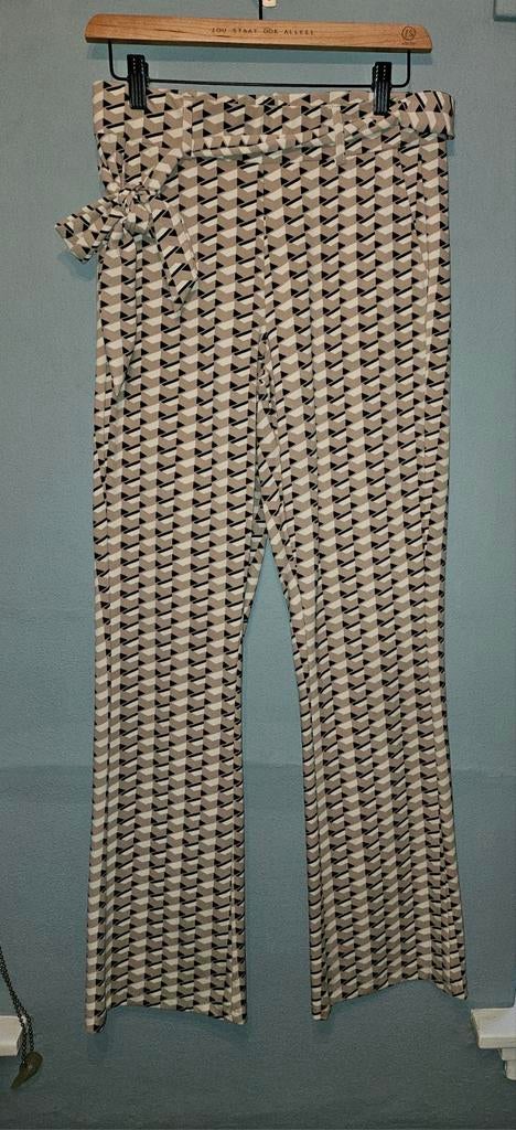 Zoso broek met grafische print, maat S, Kleding | Dames, Beige, Ophalen of Verzenden, Zo goed als nieuw, Maat 36 (S)
