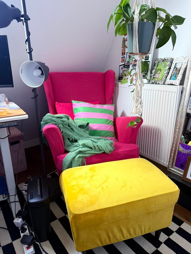 Fauteuil + footstool, Ophalen of Verzenden, Zo goed als nieuw, 75 tot 100 cm, 50 tot 75 cm