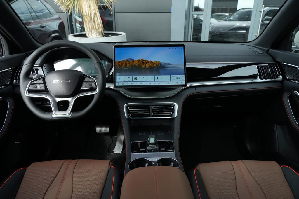 BYD SEAL U 1.5 DM-i FWD Boost 218pk Panoramadak/Stoelverwarm, Auto's, BYD, Automaat, 4 cilinders, Adaptive Cruise Control, Vierwielaandrijving