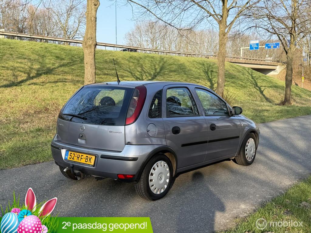 Opel Corsa 1.2-16V Rhythm*NEW APK 03/27*AIRCO*ELEK. RAMEN, Voorwielaandrijving, Gebruikt, 1229 cc, Origineel Nederlands