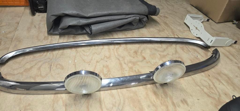 Mini Classic rvs voorBumper met hella Verstralers, Ophalen