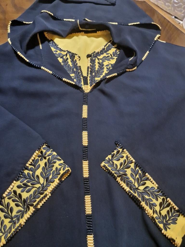 Nieuwe 2 delig jellaba met borduur te koop, Ophalen of Verzenden, Nieuw, Overige typen