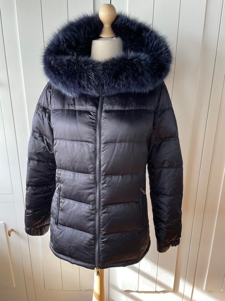 Prada donsjack, Ophalen of Verzenden, Zo goed als nieuw, Zwart