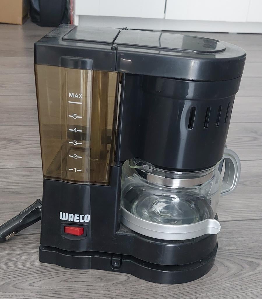 Waeco koffiezetapparaat, Ophalen, Afneembaar waterreservoir, Koffiemachine, Gemalen koffie