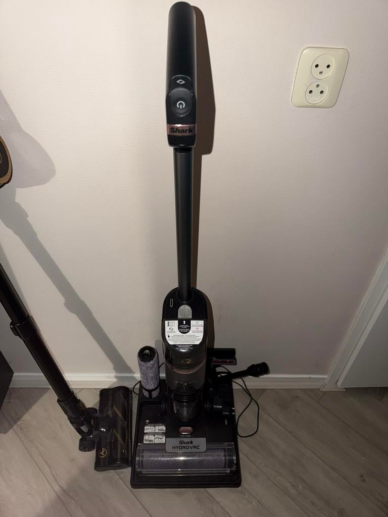 Shark Hydrovic, Ophalen, Zo goed als nieuw