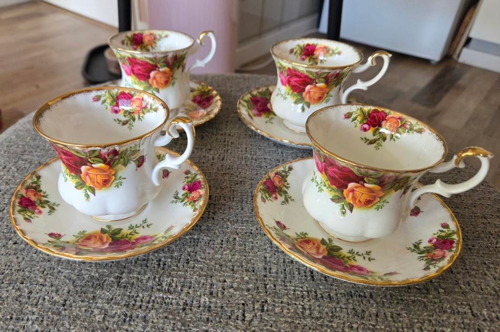 Royal albert country kop en schotel thee, Ophalen