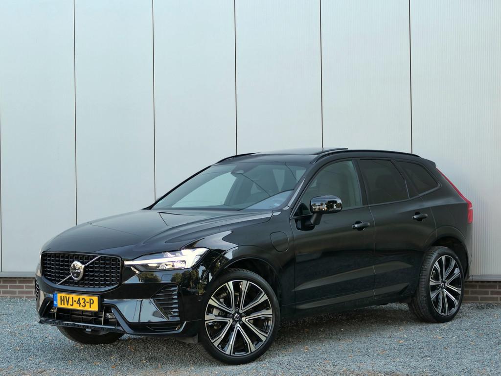 Volvo XC60 2.0 T8 Plug-in hybrid AWD Plus Dark 12 MND garant, Automaat, Gebruikt, 4 cilinders, Zwart