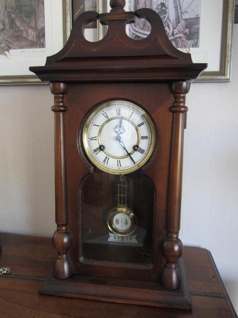 Hangklok, Ophalen of Verzenden