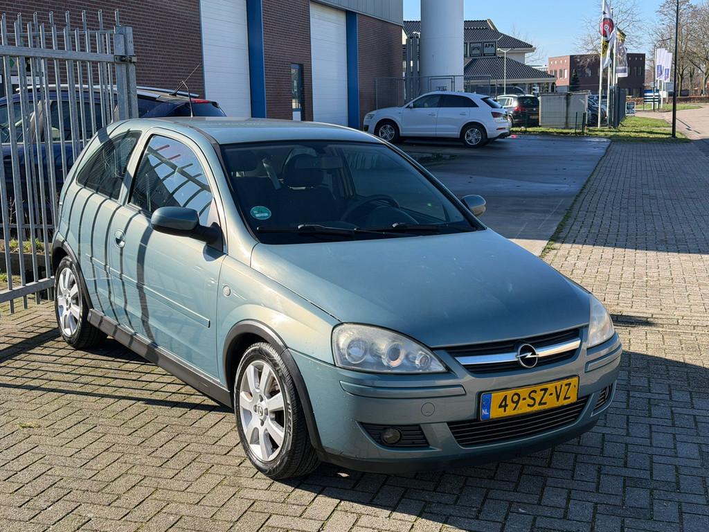 Opel Corsa 1.2-16V Silverline Sport 80PK! 1e eigenaar! NL AU, Auto's, Opel, Voorwielaandrijving, Gebruikt, 4 cilinders, 1229 cc