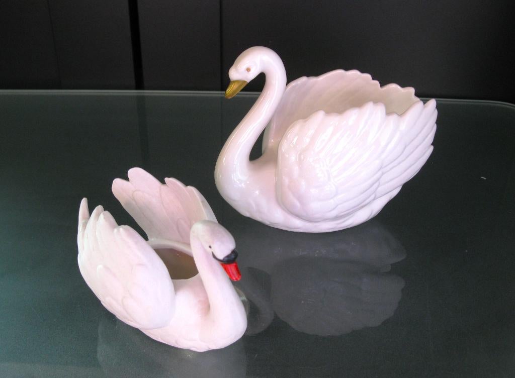 2 Goebel porseleinen beeldjes zwanen West-Germany, Antiek en Kunst, Antiek | Porselein, Ophalen of Verzenden