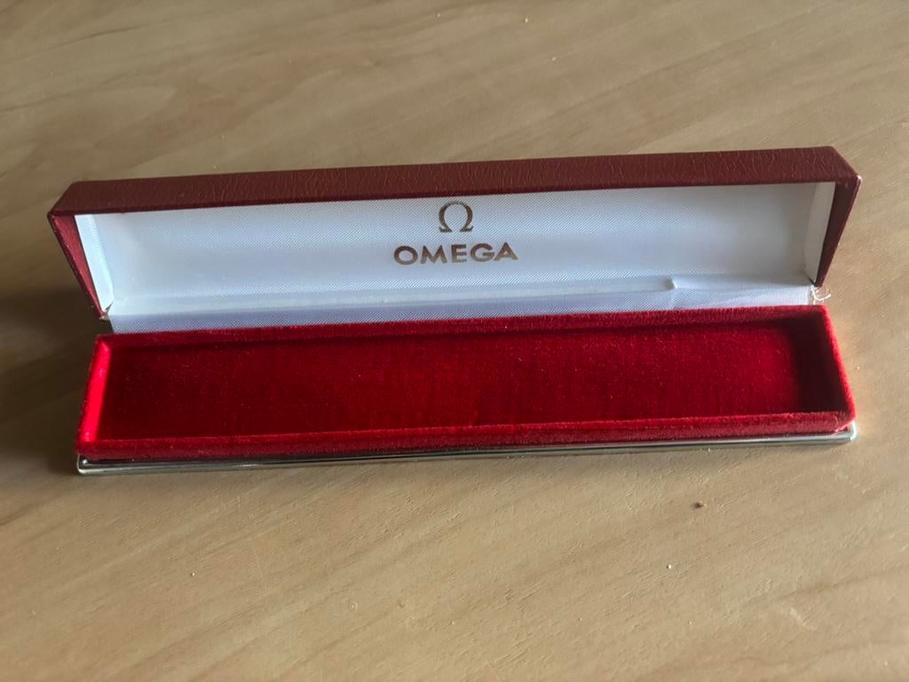 Leuke Omega horlogedoos voor uw klassieker, Ophalen of Verzenden, Zo goed als nieuw