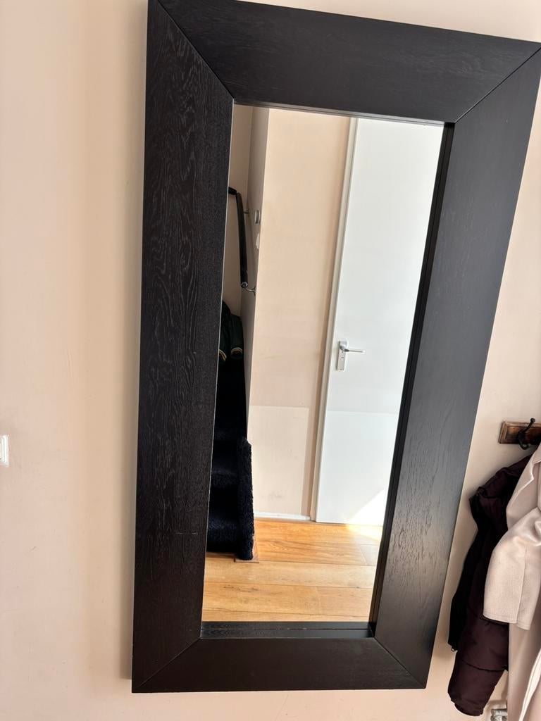 Te koop grote spiegel met houten lijst., Ophalen, Zo goed als nieuw, 75 tot 100 cm, 150 tot 200 cm