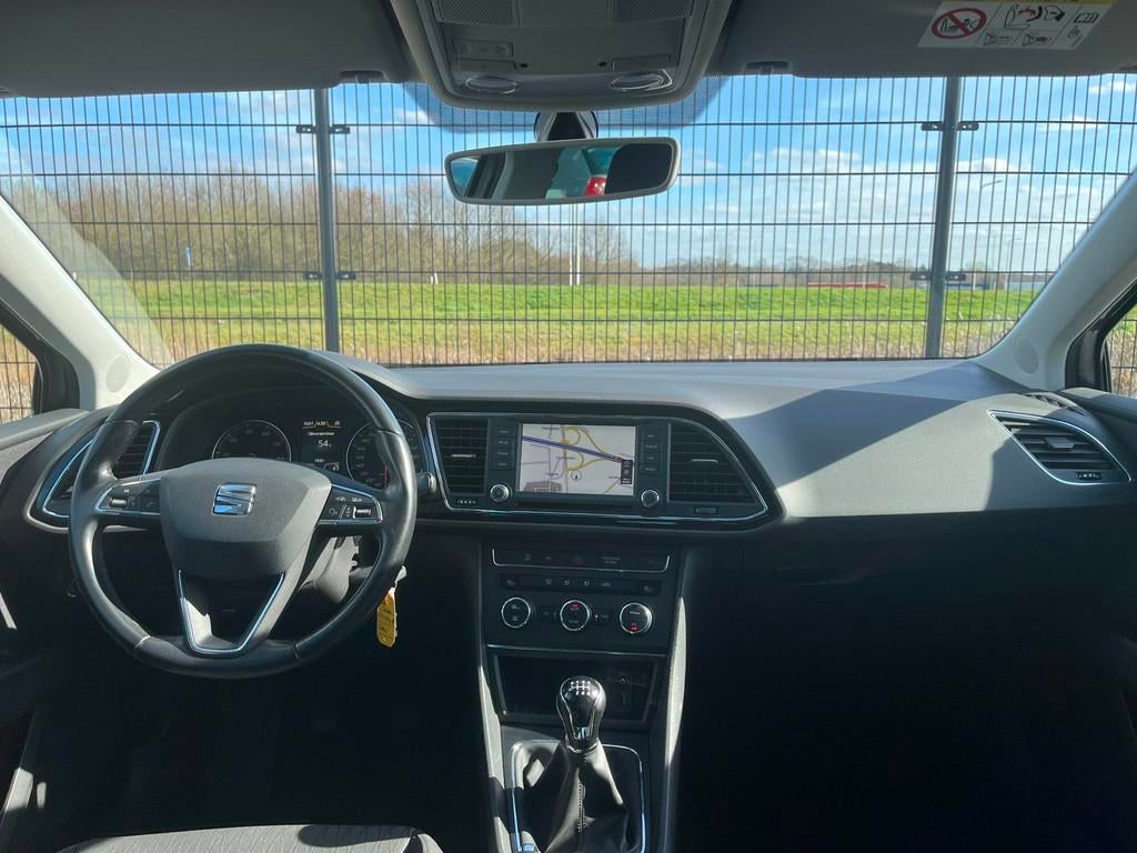 Seat Leon ST 1.0 EcoTSI Style Connect | NAVI | Camera | Trek, Voorwielaandrijving, Stof, Gebruikt, Leon