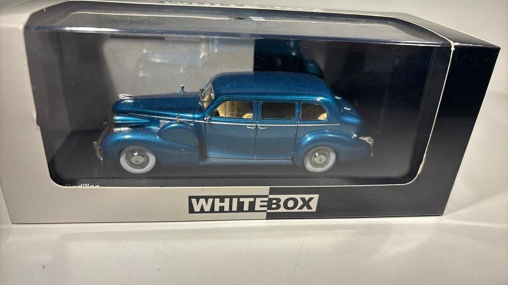 Cadillac series 75 fleetwood v8 sedan whitebox 1.43, Overige merken, Auto, Ophalen of Verzenden, A