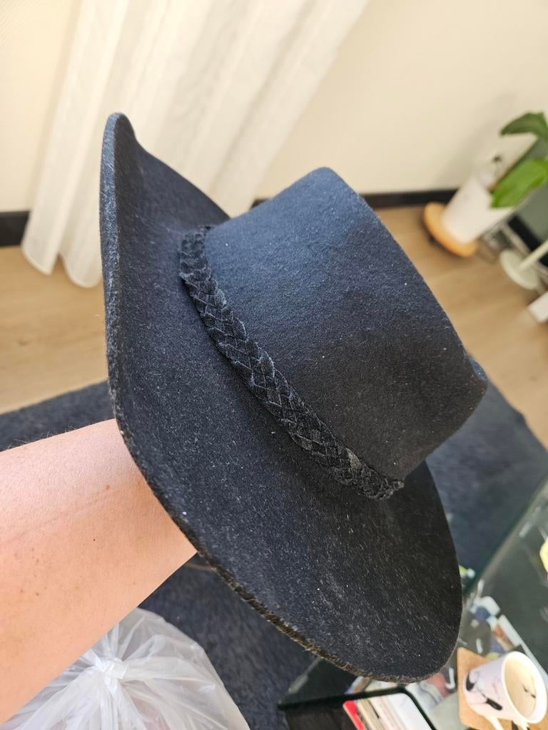 Zwarte Vilten Hoed met Gevlochten Band, Hoed, Ophalen of Verzenden, 58 cm (L, 7¼ inch) of meer, Onbekend