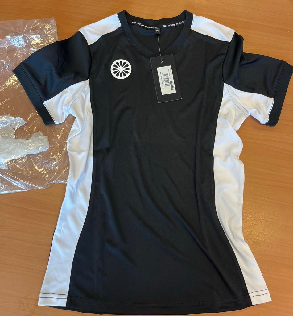Zwart sportshirt The Indian Maharadja maat 140, Ophalen of Verzenden, Nieuw, Kleding