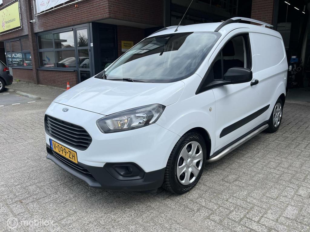 Ford Transit Courier 1.5 TDCI 6-BAK*AIRCO*TREKHAAK*, Voorwielaandrijving, 590 kg, Euro 6, 4 cilinders