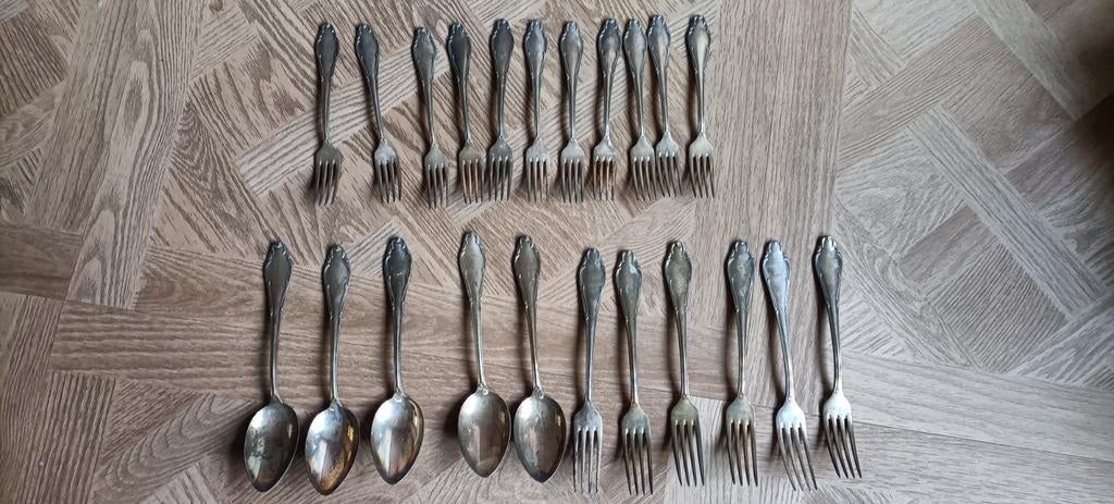 22-delig Wellner Patent 90 / 45 verzilverd bestek, Antiek en Kunst, Antiek | Bestek, Ophalen