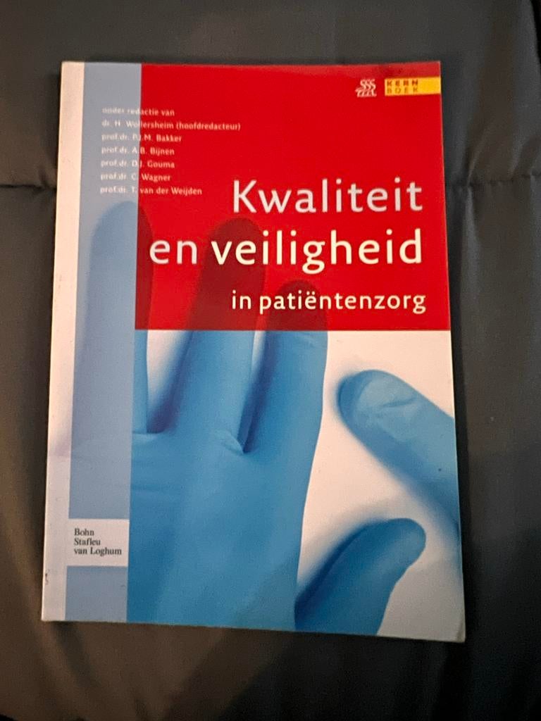 Kwaliteit en veiligheid in patiëntenzorg - Zorgboek, Ophalen of Verzenden, Gamma, Gelezen, HBO