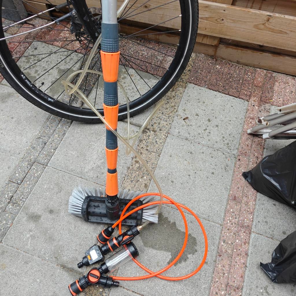 Uitschuifbare wasborstel met wateraansluiting, Auto diversen, Auto-accessoires, Gebruikt, Ophalen of Verzenden