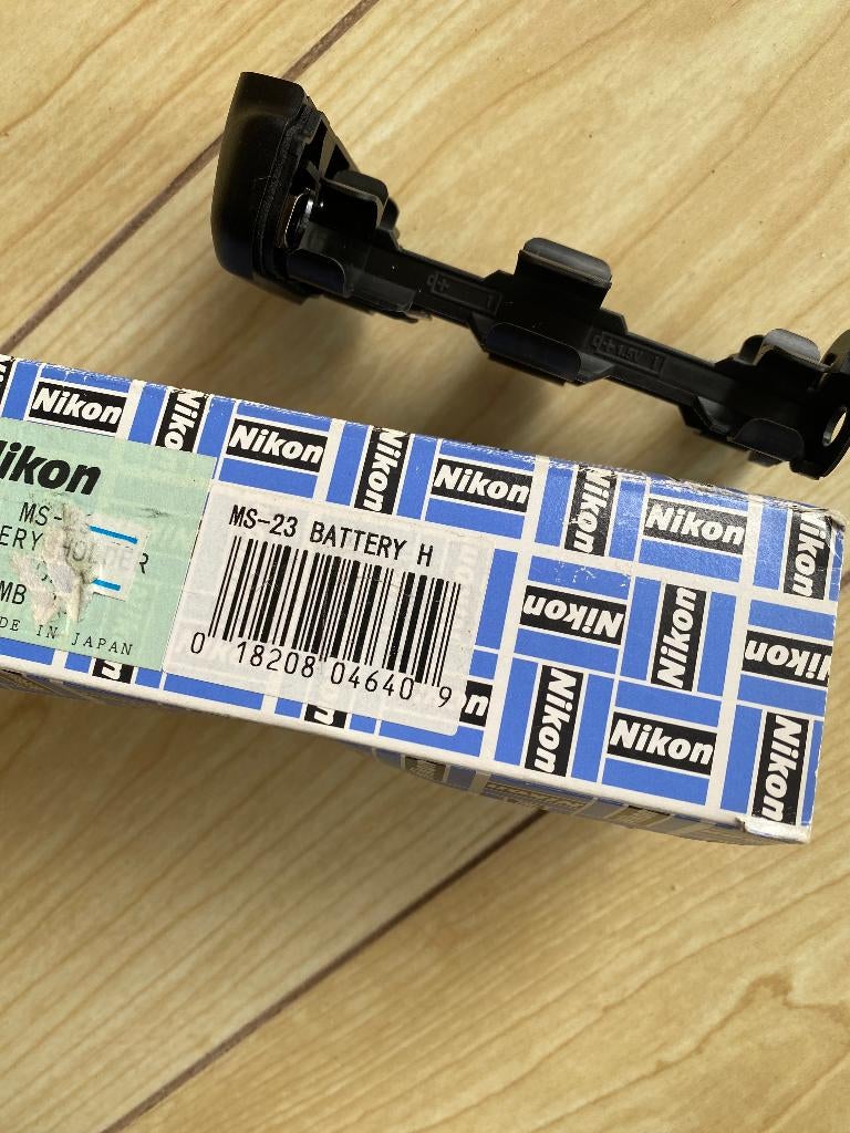 Nikon F4 batterij houder voor MB 23 E, Ophalen of Verzenden, Nieuw