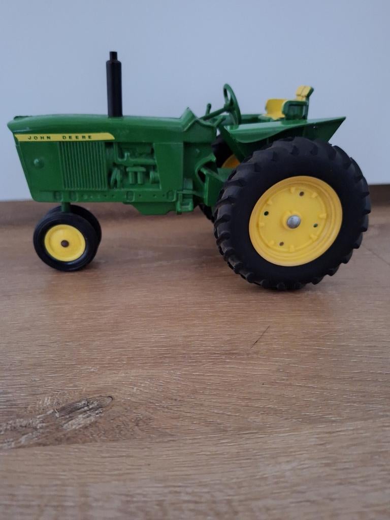 John Deere ERTL Trekker, Overige merken, Gebruikt, Ophalen of Verzenden, Groter dan 1:32