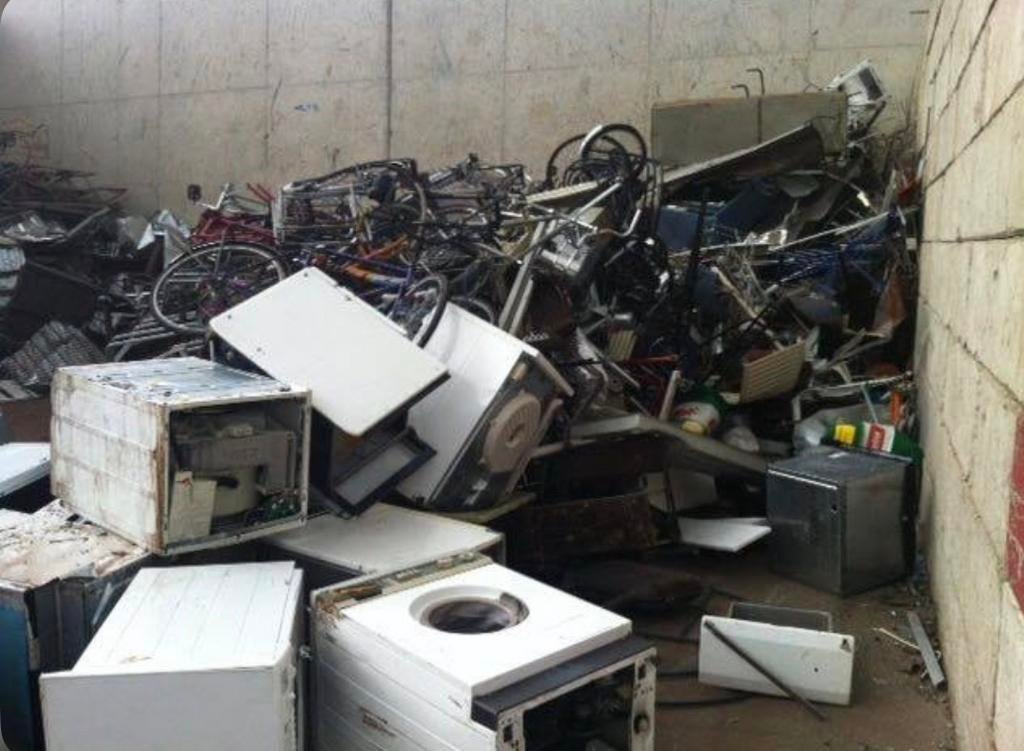 Sloop auto's Oud ijzer en metalen ophaal dienst, Doe-het-zelf en Verbouw, Metalen, Ophalen