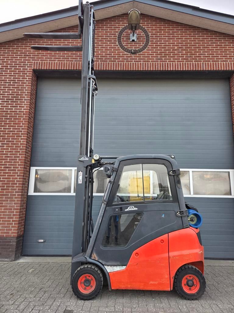 Heftruck Linde H16T-01 Triplex Sideshift Freelift 4000 mm, LPG, Linde, Heftruck, Ophalen of Verzenden