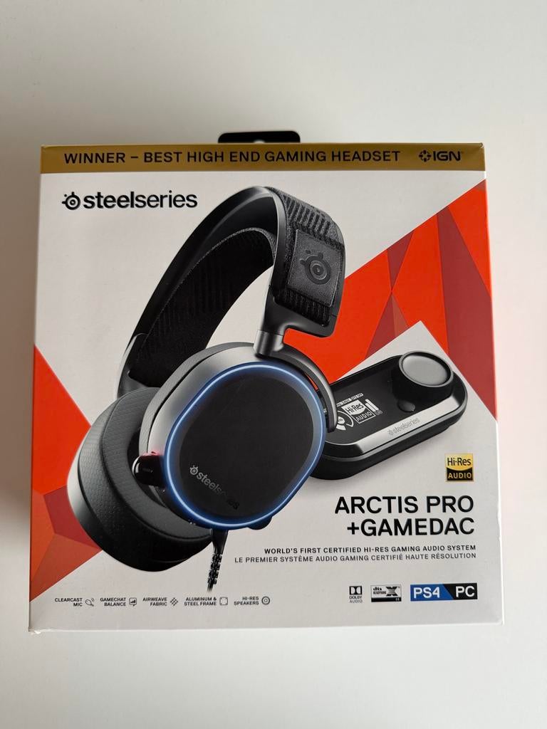 SteelSeries Arctis Pro + GameDAC headset, Computers en Software, Headsets, Zo goed als nieuw, Over-ear, Bedraad, Gaming headset