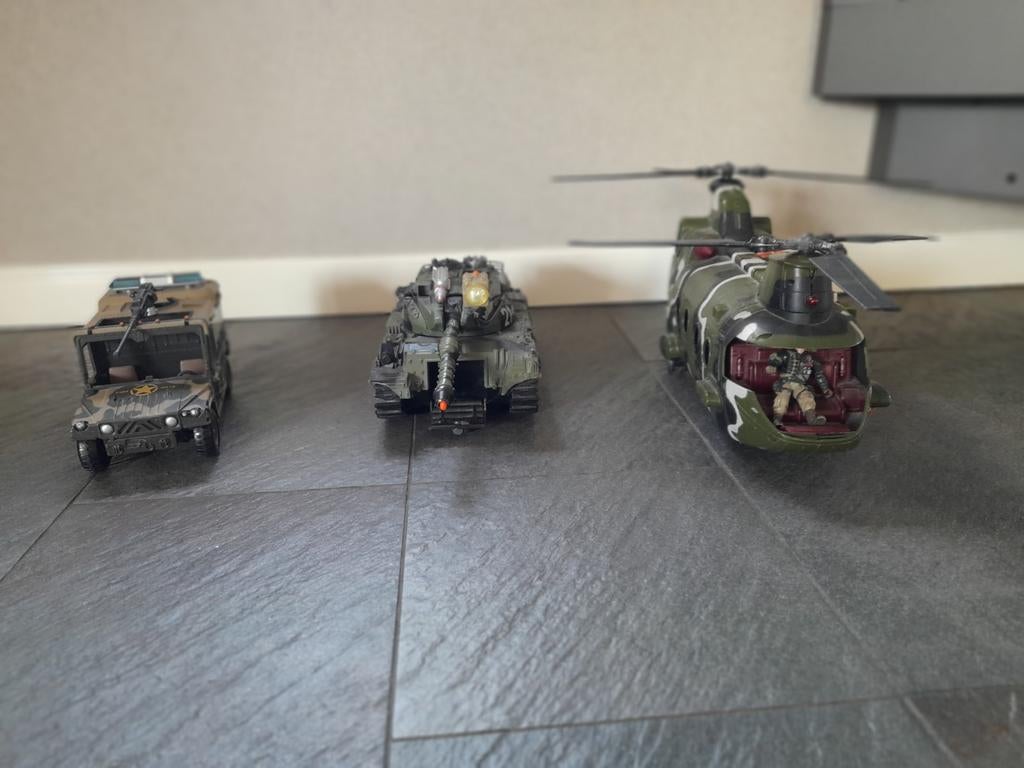 Drie legervoertuigen, Ophalen of Verzenden, Gebruikt