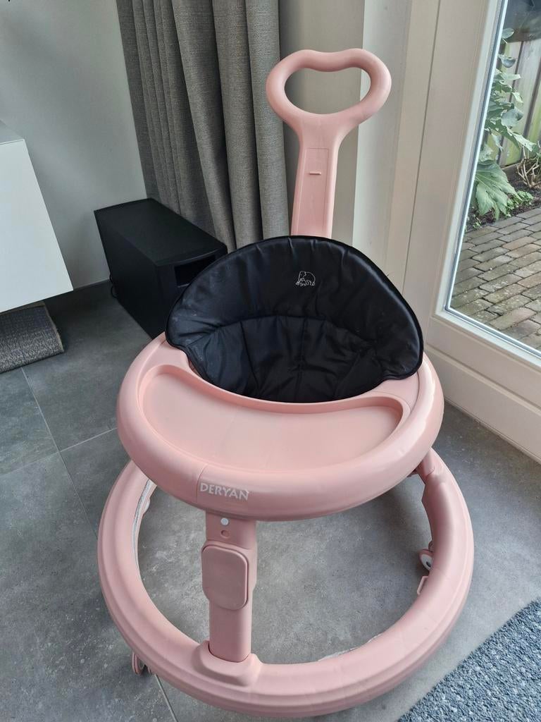 Deryan loopstoel roze, kort gebruikt, Ophalen