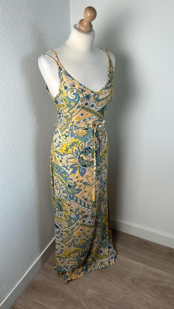 King Louie maat 40 maxi pastel jurk 1174, Maat 38/40 (M), Geel, Ophalen of Verzenden, Zo goed als nieuw