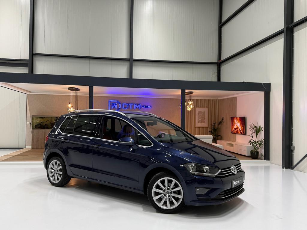 Volkswagen Golf Sportsvan 1.2 TSI High Line Navi Trekhaak le, Gebruikt, Euro 6, 4 cilinders, Navigatiesysteem