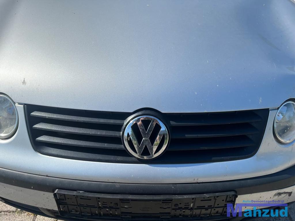 VW POLO 9N Grille 2001-2004, Gebruikt, Volkswagen, Volkswagen AG, Berliner Ring 2
38440  Wolfsburg, DE
