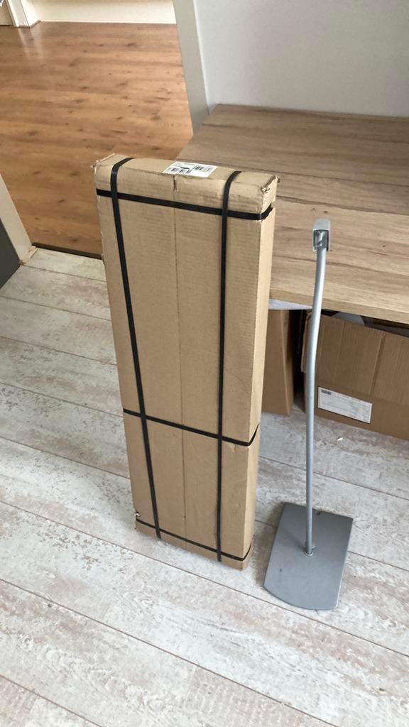 Nieuwe Bose UFS-20 vloerstatieven zilvergrijs, Overige merken, Soundbar, -, -