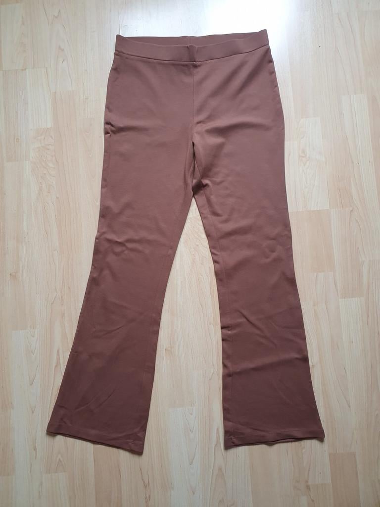 Bruine stetch flared flair broek JDY maat Xl 42, Bruin, Maat 42/44 (L), Nieuw, Ophalen of Verzenden