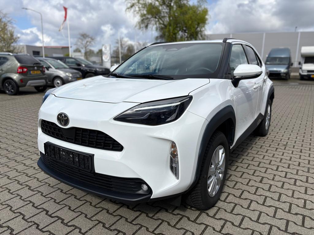 Toyota Yaris Cross 1.5 Hybrid Comfort Automaat (BOVAG/RIJKLA, Automaat, 12 maanden, Stof, Gebruikt