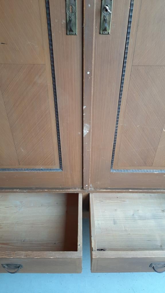 Brocante vintage linnenkast, kledingkast, kast, grenen, Ophalen, Gebruikt, Met deur(en), Vintage