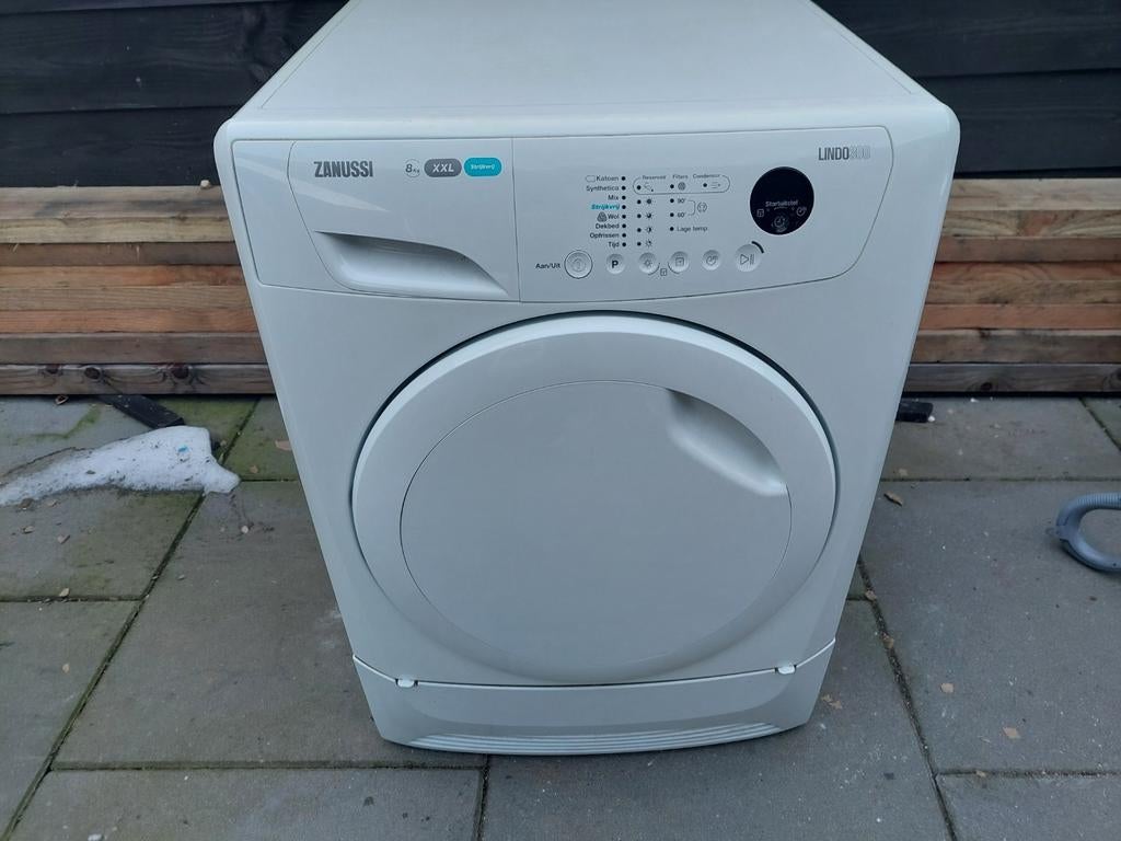 Zanussi xxl wasdroger 8 kilo, Witgoed en Apparatuur, Wasdrogers, Ophalen, Gebruikt, Condens, 85 tot 90 cm
