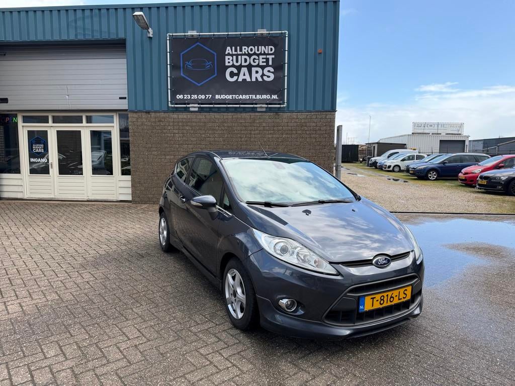 Ford Fiesta 1.25 Trend met een gt pakket, Voorwielaandrijving, Stof, 4 cilinders, 82 pk