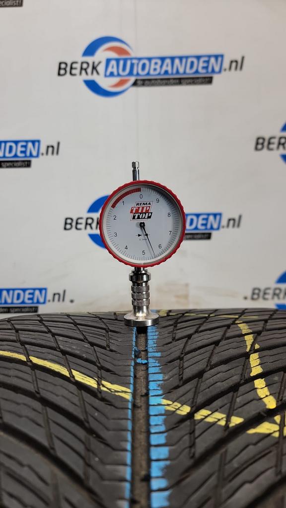 2x Michelin Pilot Alpin 5 (NA0) XL 295/30 R21 102V 295/30/21, Gebruikt, 295 mm, -, -