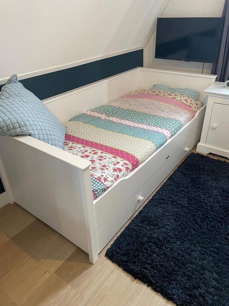 Bedbank met uitschuifbaar bed/lade, 85 tot 100 cm, Ophalen of Verzenden, Zo goed als nieuw, Matras