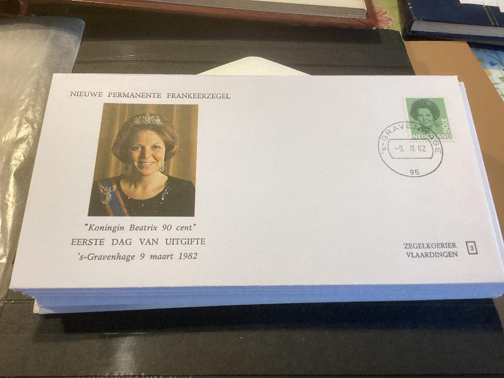 No1039 Beatrix no3 Zegelkoerier Heb van Nederland jaargangen, Postzegels en Munten, Postzegels | Eerstedagenveloppen, Ophalen