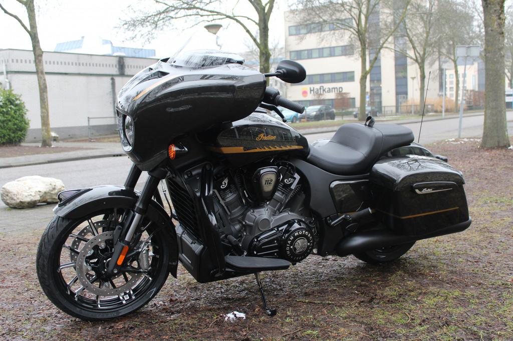 Indian Chieftain Chieftain Powerplus Dark Horse Black Crysta - foto 3