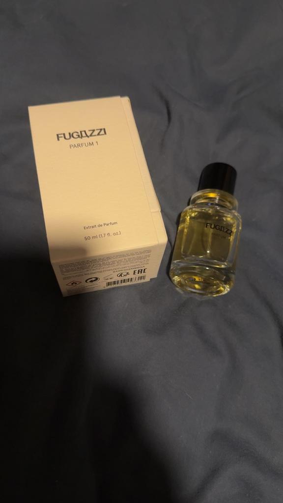 Fugazzi parfum 1, Ophalen of Verzenden, Zo goed als nieuw