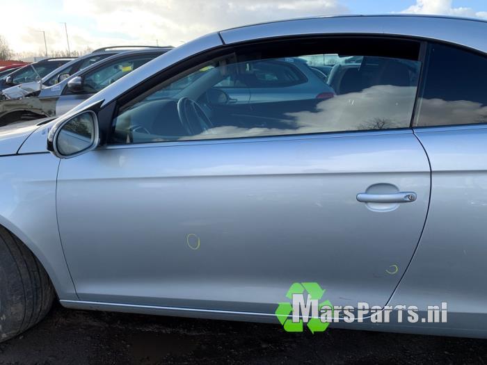 Portier 2Deurs links van een Volkswagen Eos (LK7W), Auto-onderdelen, Carrosserie en Plaatwerk, Gebruikt, -, -, Ophalen of Verzenden